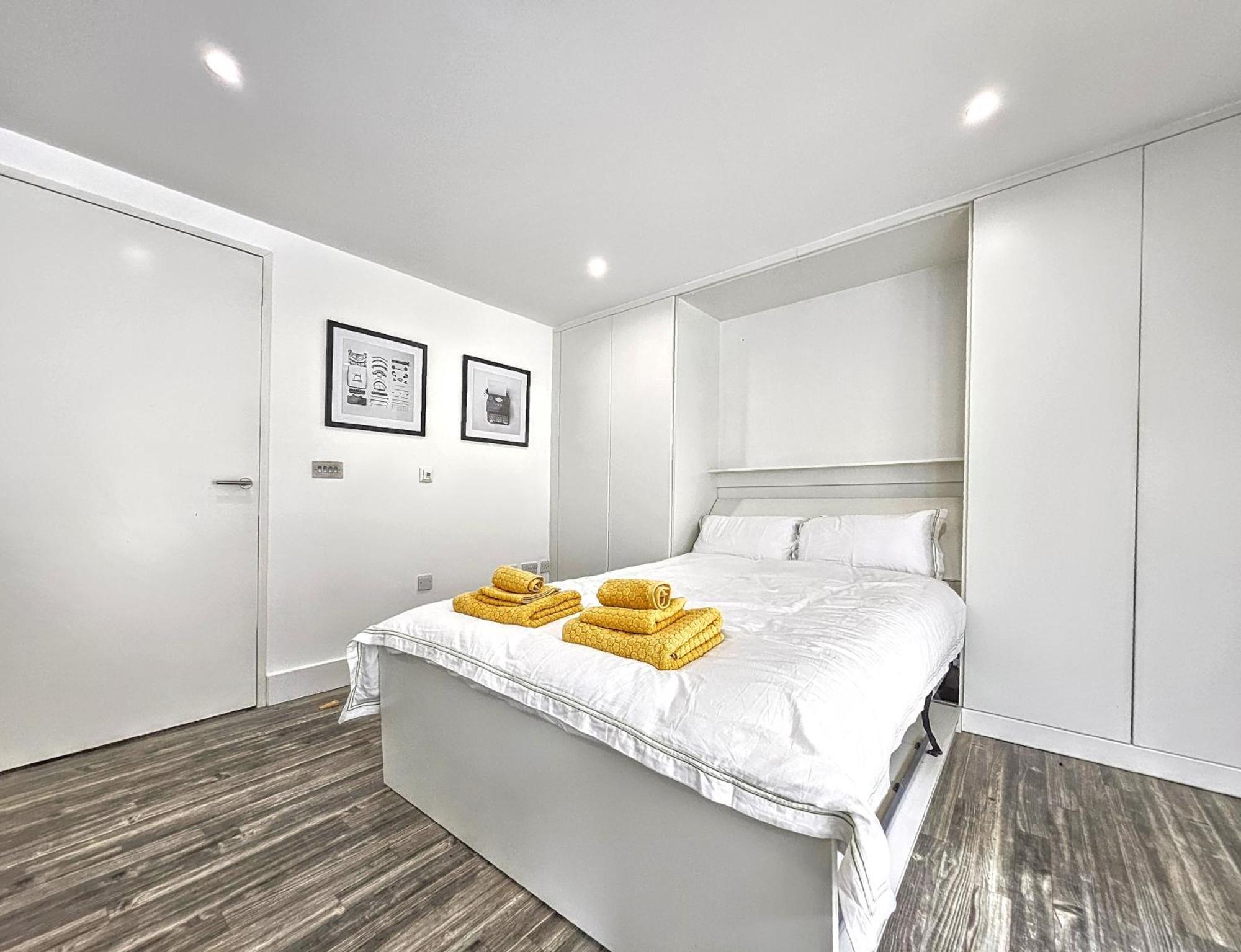 City Waterside, Old Street, Angel, Entire Private Apartment London Exterior photo